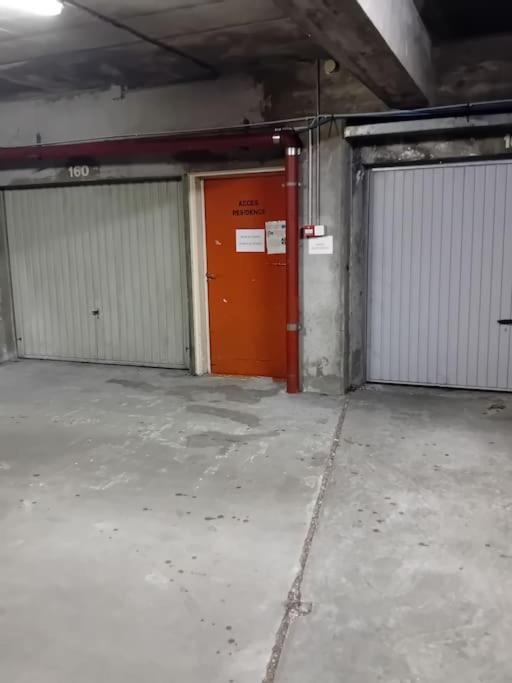 T2- 40 M2- Place Parking Souterrain -Fibre Limoges Esterno foto
